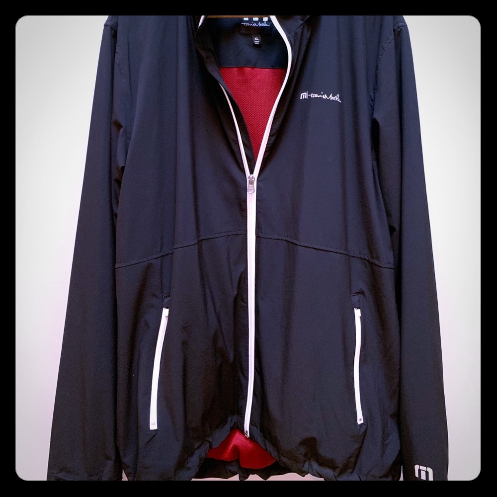 Travis Mathew black jacket with hidden hood XL